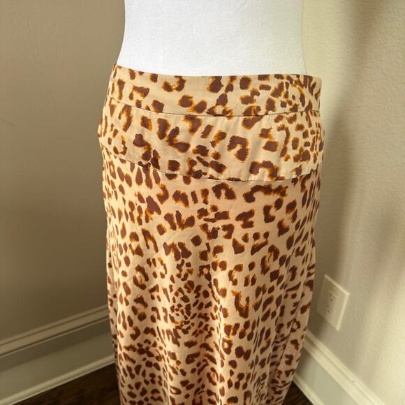 Free People Normani Bias Cut Midi Skirt Leopard Size 10 Satin Feel - Picture 4 of 10